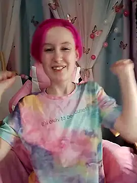 Snapshot of Fuzzy_Unicorn chatting on November 2025 07:08:02 PM Fuzzy Unicorn online show from November 2025 07:08:02 PM