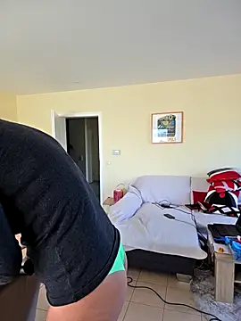 HotWifeLyn68 online show from April 2026 01:13:01 PM