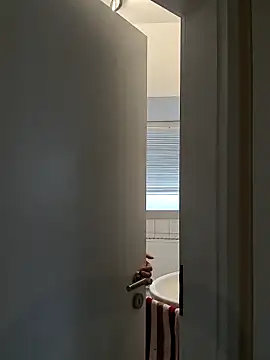 HotWifeLyn68 online show from March 2026 11:04:02 AM