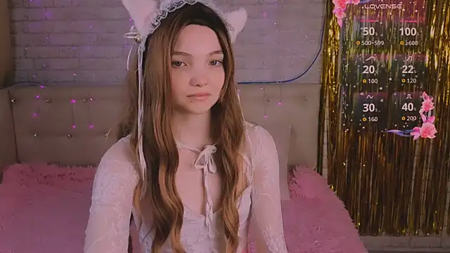 AnimeAlica18 online show from December 2025 02:37:02 AM