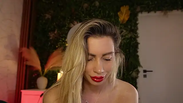 Snapshot of angel_wow_ chatting on February 2026 05:29:01 AM angel wow online show from February 2026 05:29:01 AM