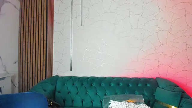 Snapshot of angel_wow_ chatting on December 2025 05:17:02 AM angel wow online show from December 2025 05:17:02 AM