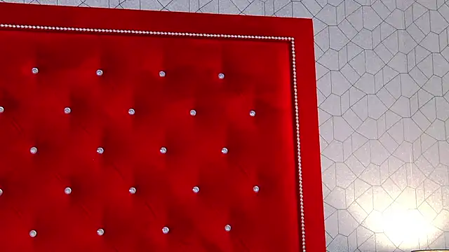 Ellsa Jean  online show from December 2025 03:30:02 AM