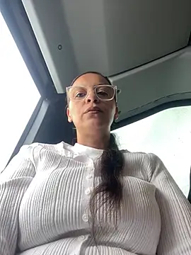 eli5566 online show from March 2026 11:44:01 AM