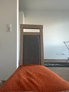 eli5566 online show from December 2025 11:45:02 AM