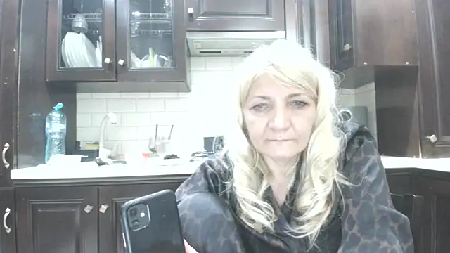 ButterflyBlondie online show from June 2026 03:28:02 AM