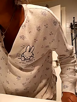 Flacidas online show from November 2025 07:00:02 AM