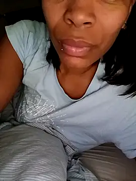 Flacidas online show from November 2025 07:57:01 AM