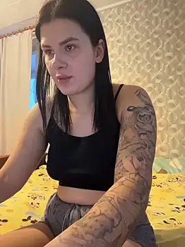 MiraReach online show from December 2025 02:47:02 AM