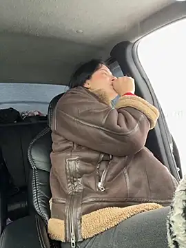 MiraReach online show from November 2025 02:58:02 AM