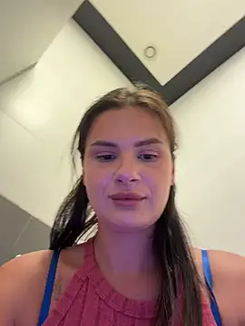 Snapshot of MiraReach chatting on July 2026 06:47:02 AM MiraReach online show from July 2026 06:47:02 AM