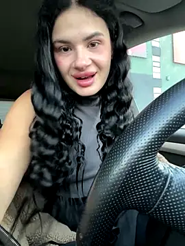 MiraReach online show from October 2025 01:46:02 AM