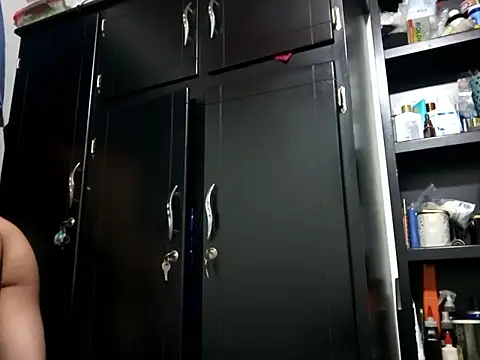 jean--98 online show from March 2026 12:17:01 PM