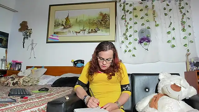 Snapshot of Mishell_Bons chatting on April 2026 09:41:02 PM Mishell Bons online show from April 2026 09:41:02 PM