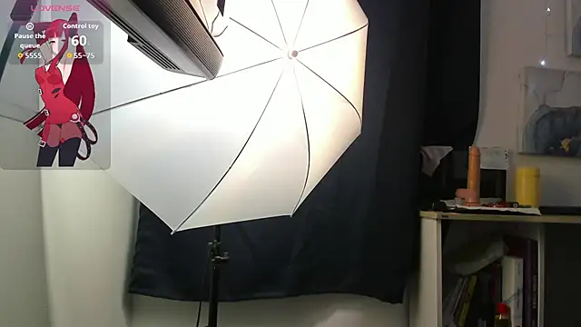 Mishell Bons online show from November 2025 06:40:02 PM