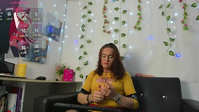 Mishell Bons online show from December 2025 04:09:02 PM