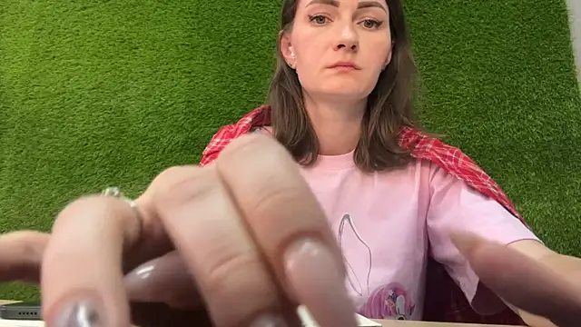 AshlyJoy online show from September 2025 10:25:01 AM