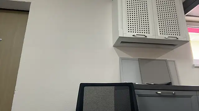 AshlyJoy online show from October 2025 07:34:02 AM