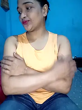 Hotty-couple063 online show from November 2025 03:48:01 PM