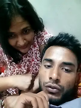 Hotty-couple063 online show from September 2025 05:12:02 PM