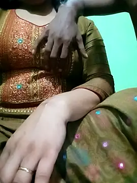 Hotty-couple063 online show from September 2025 06:14:01 PM