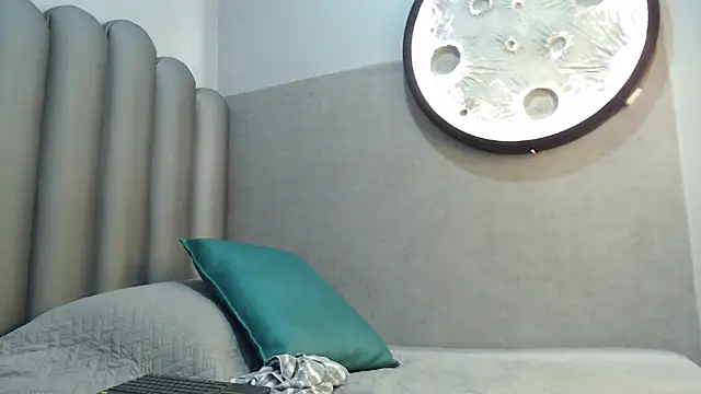 klariz09 online show from November 2025 03:15:02 PM