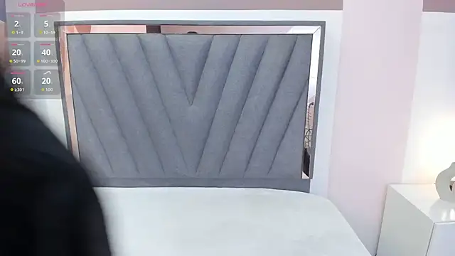 Georginav2 online show from November 2025 07:50:02 PM