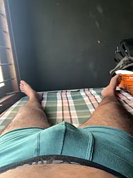 clemokittys online show from October 2025 10:07:01 AM