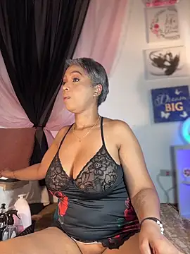 skarlleth 11 online show from December 2025 03:24:01 PM