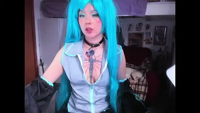 akirauwu  online show from May 2026 05:38:02 PM