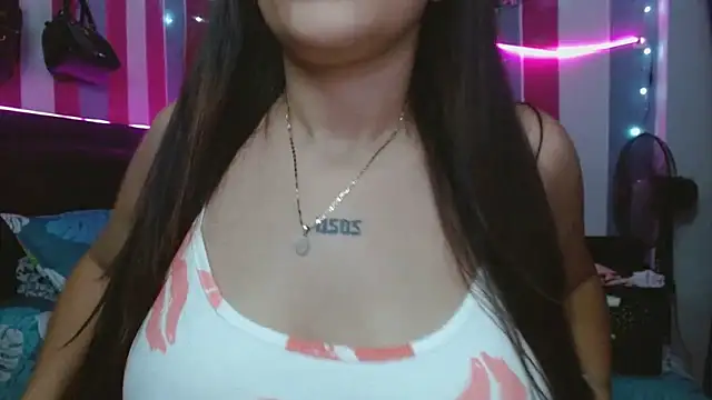 Snapshot of karo_lovely chatting on November 2025 11:08:02 PM karo lovely online show from November 2025 11:08:02 PM