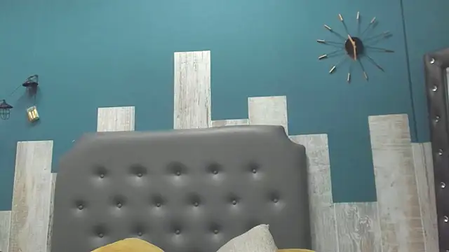 Ian1  online show from November 2025 12:55:02 PM