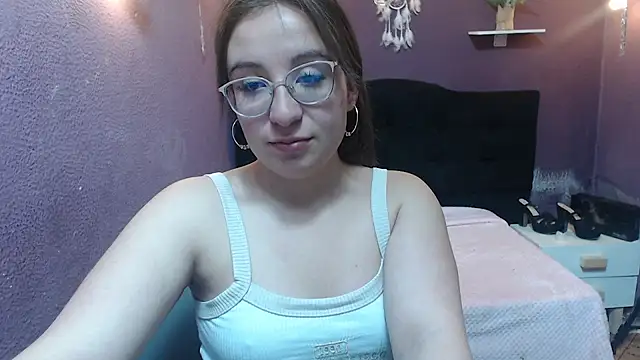 mia 778 online show from November 2025 01:06:02 PM