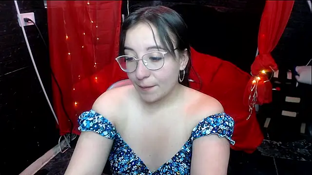 mia 778 online show from October 2025 01:21:02 PM