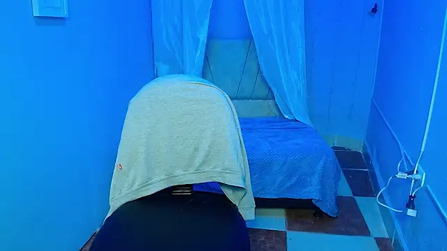 mia 778 online show from January 2026 01:37:02 PM