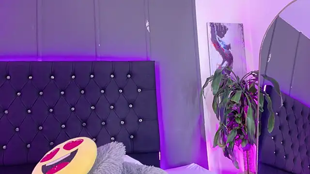Billie Eilish online show from September 2025 09:09:01 PM
