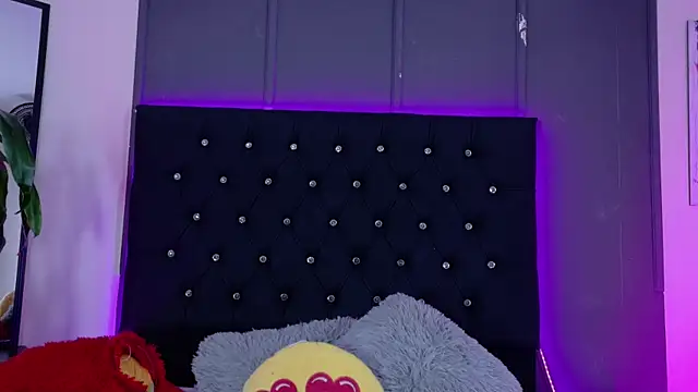 Billie Eilish online show from September 2025 07:42:02 PM