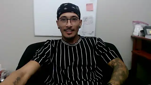 tanjir020 online show from February 2026 01:56:02 AM