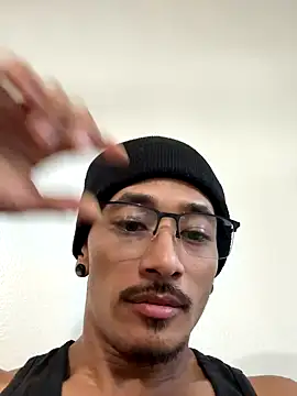 tanjir020 online show from November 2025 10:52:01 AM