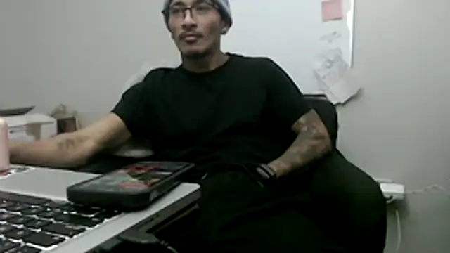 tanjir020 online show from February 2026 01:19:01 PM