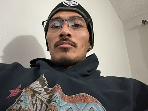 tanjir020 online show from November 2025 01:27:02 AM