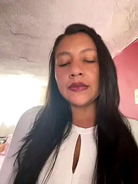 Bamby milflatina online show from September 2025 05:57:03 PM