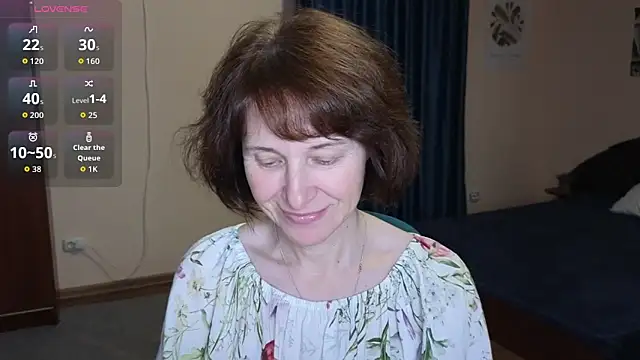 Lia Tito online show from December 2025 01:15:01 PM