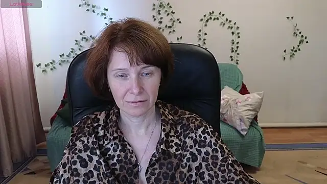 Lia Tito online show from May 2026 06:53:01 AM