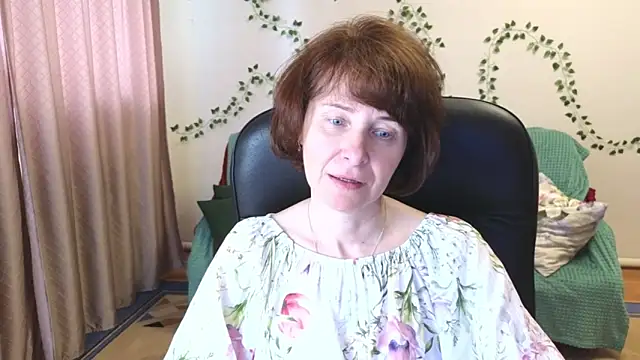 Lia Tito online show from June 2026 05:51:02 AM