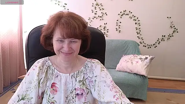 Lia Tito online show from June 2026 06:07:02 AM
