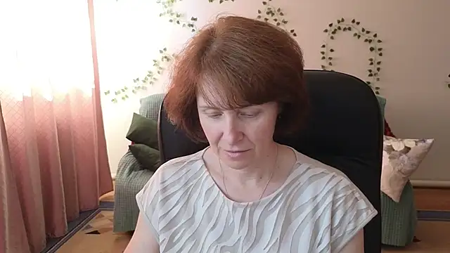 Lia Tito online show from June 2026 06:44:02 AM
