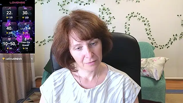 Lia Tito online show from July 2026 01:10:02 PM