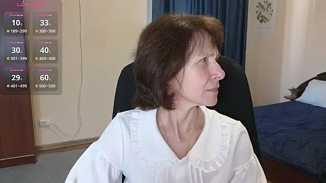Lia Tito online show from October 2025 05:52:01 AM