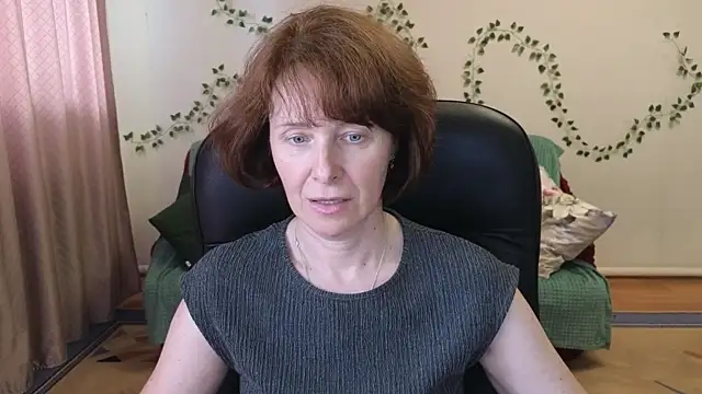 Lia Tito online show from June 2026 01:23:01 PM